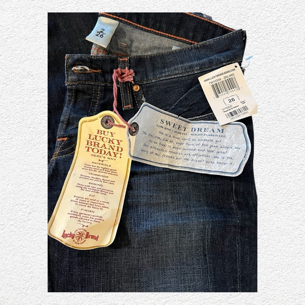 Lucky Brand Women's Indigo Slim Straight Jeans with Pink Tag Accent